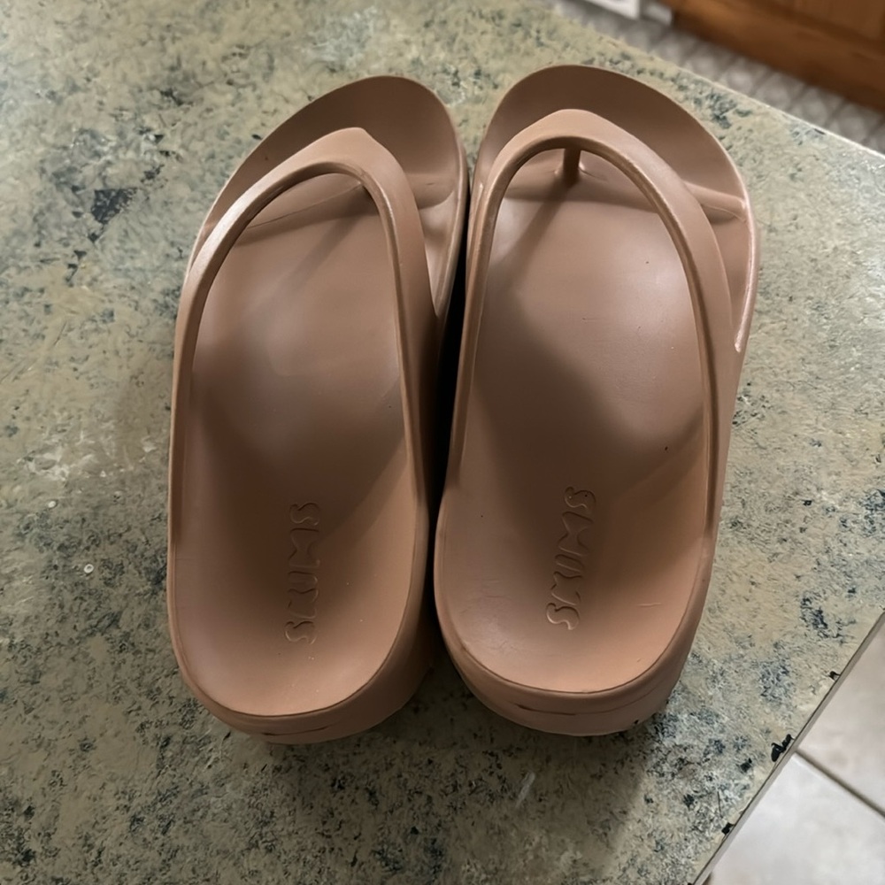 SKIMS sandals